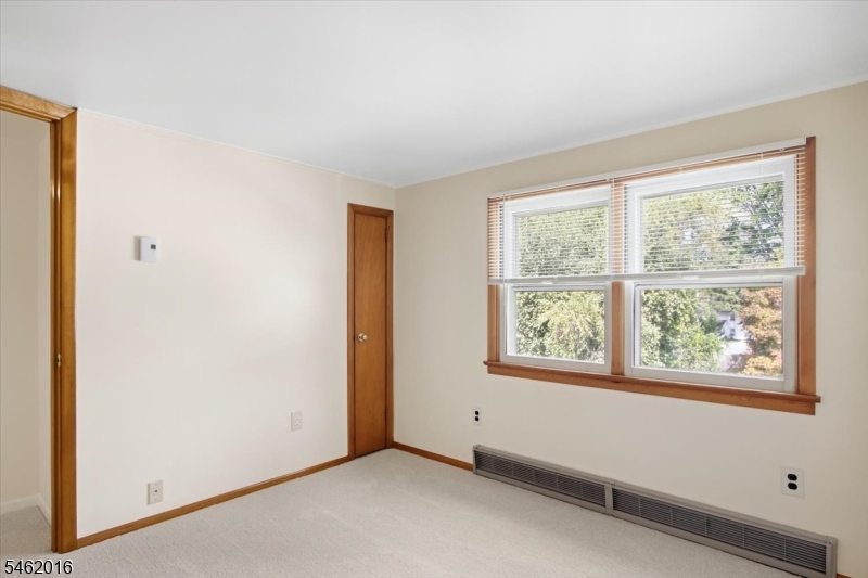 16 Sandra Lane Randolph NJ 07869