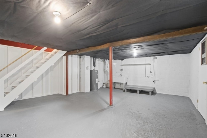 16 Sandra Lane Randolph NJ 07869