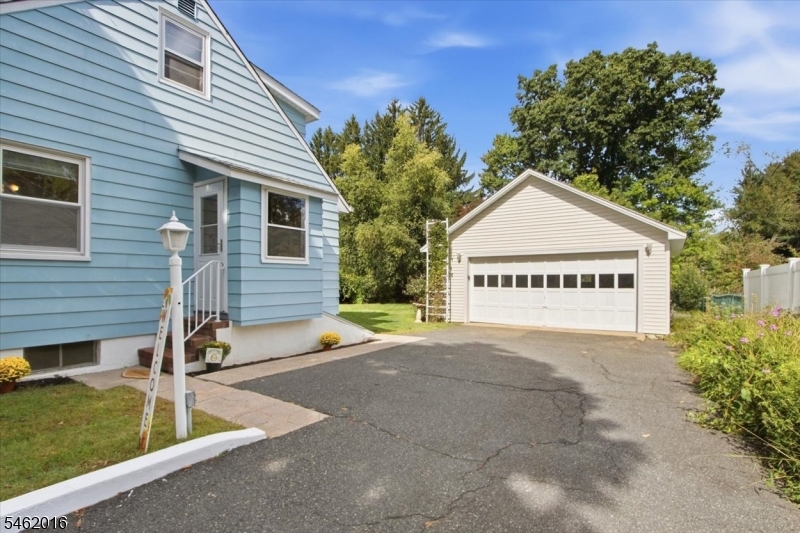 16 Sandra Lane Randolph NJ 07869