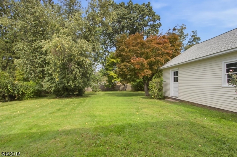 16 Sandra Lane Randolph NJ 07869