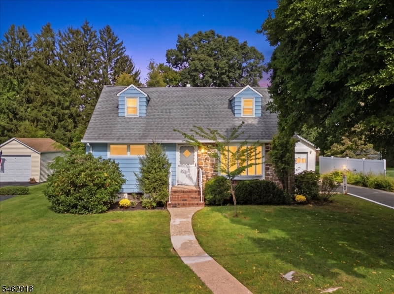 16 Sandra Lane Randolph NJ 07869
