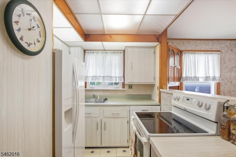 16 Sandra Lane Randolph NJ 07869