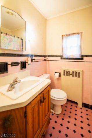 133 Frost Avenue Phillipsburg NJ 08865