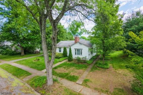 133 Frost Avenue Phillipsburg NJ 08865