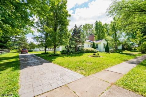 133 Frost Avenue Phillipsburg NJ 08865