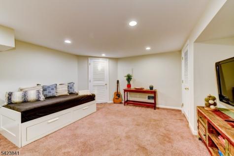 110 Woodland Road New Providence NJ 07974