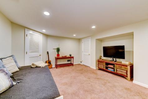 110 Woodland Road New Providence NJ 07974