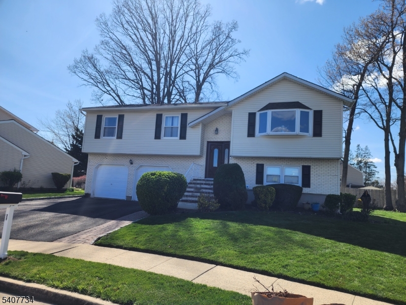 71 Rodak Circle Edison NJ 08817