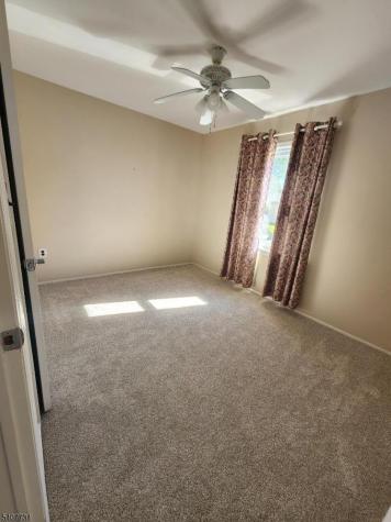 71 Rodak Circle Edison NJ 08817