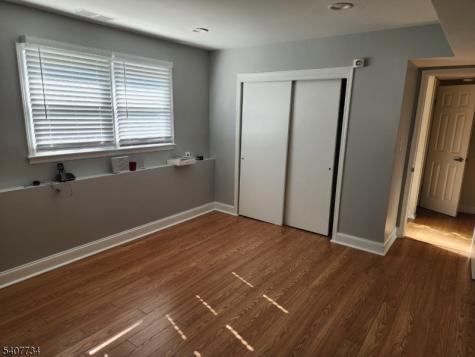 71 Rodak Circle Edison NJ 08817
