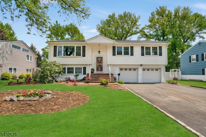 98 Vassar Drive Paramus NJ 07652