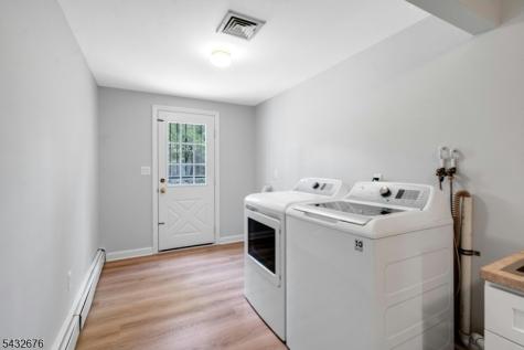 98 Vassar Drive Paramus NJ 07652