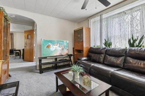 86 Burchard Avenue East Orange NJ 07017