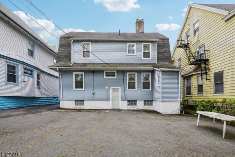 86 Burchard Avenue East Orange NJ 07017