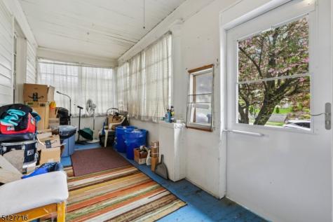 86 Burchard Avenue East Orange NJ 07017