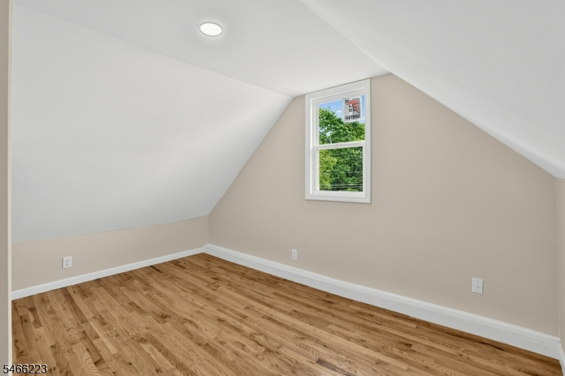18 Bodine Avenue Monroe NJ 08094