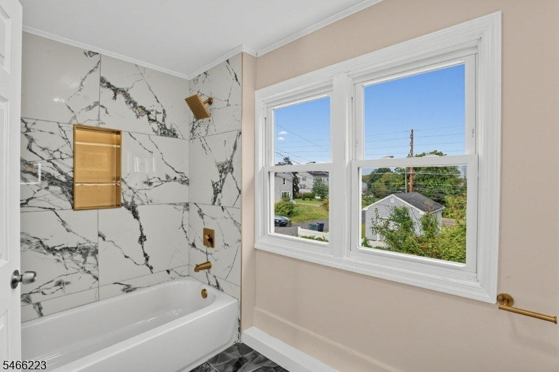 18 Bodine Avenue Monroe NJ 08094