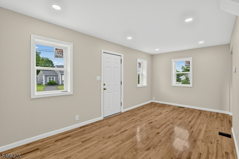 18 Bodine Avenue Monroe NJ 08094