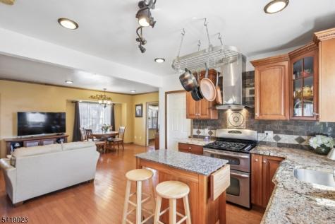 31 Bergen Boulevard Woodland Park NJ 07424