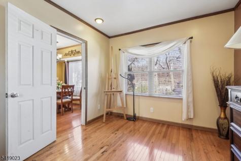 31 Bergen Boulevard Woodland Park NJ 07424
