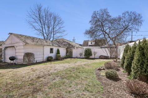 31 Bergen Boulevard Woodland Park NJ 07424