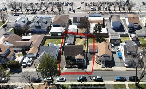 31 Bergen Boulevard Woodland Park NJ 07424