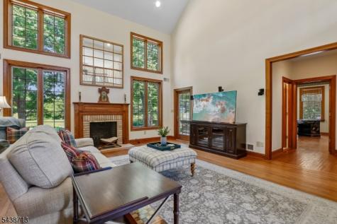 14 N Stone Hedge Drive Bernards NJ 07920