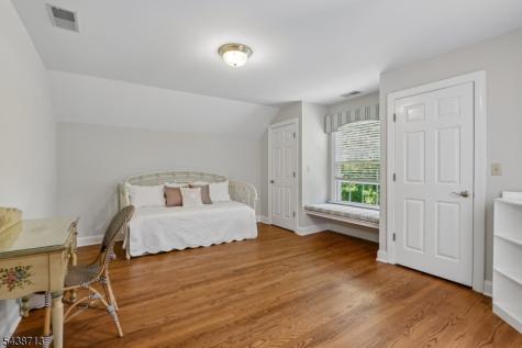14 N Stone Hedge Drive Bernards NJ 07920