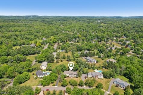 14 N Stone Hedge Drive Bernards NJ 07920