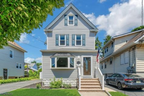 633 Lake Avenue Lyndhurst NJ 07071