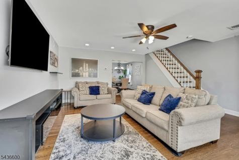 633 Lake Avenue Lyndhurst NJ 07071