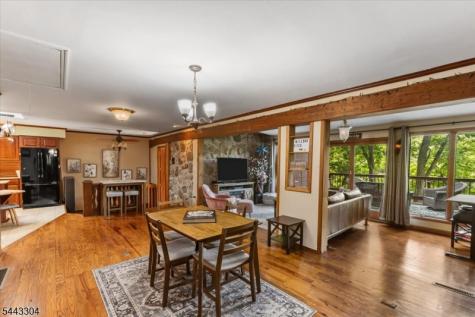 904 E End Road Stillwater NJ 07860