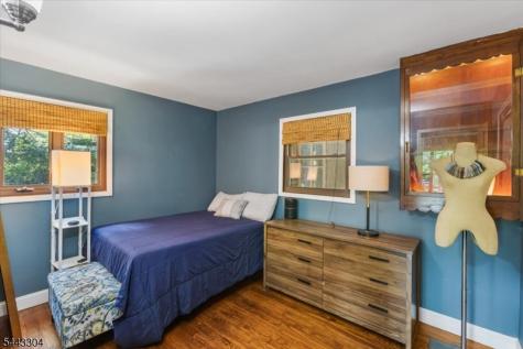 904 E End Road Stillwater NJ 07860
