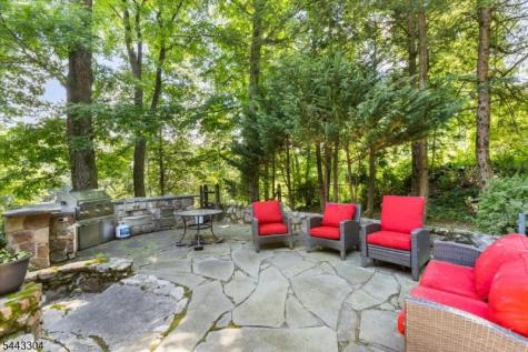 904 E End Road Stillwater NJ 07860