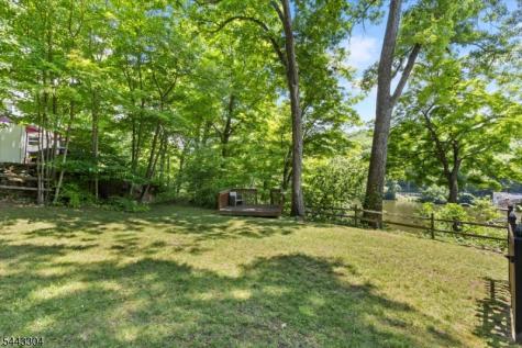 904 E End Road Stillwater NJ 07860