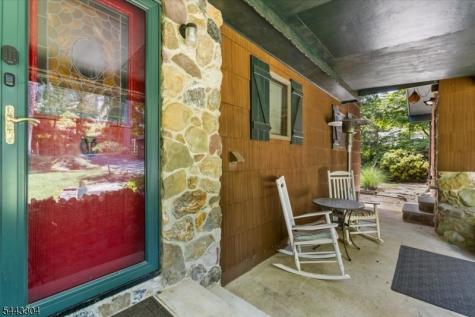 904 E End Road Stillwater NJ 07860