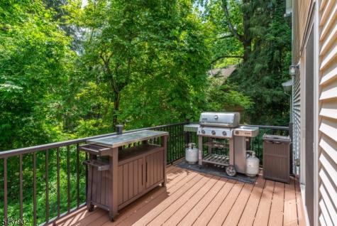 298 Emerson Lane Berkeley Heights NJ 07922