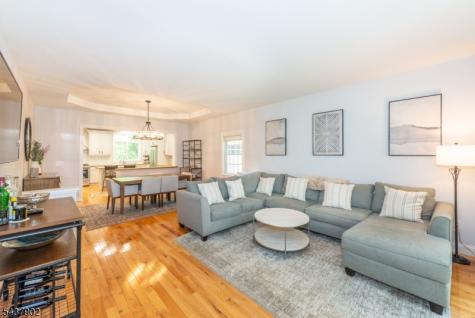 298 Emerson Lane Berkeley Heights NJ 07922