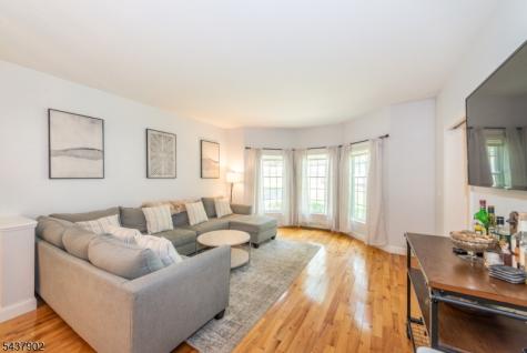298 Emerson Lane Berkeley Heights NJ 07922