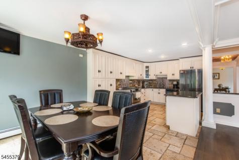 207 Eileen Drive Cedar Grove NJ 07009