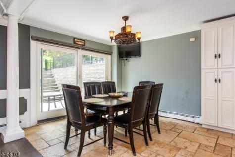 207 Eileen Drive Cedar Grove NJ 07009