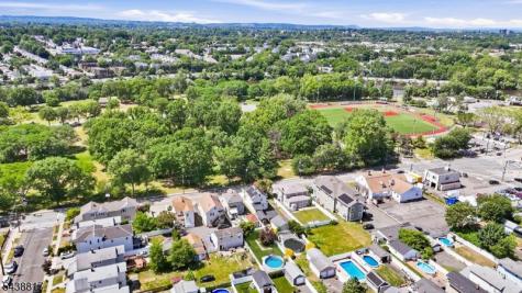 332 Riverside Avenue Lyndhurst NJ 07071