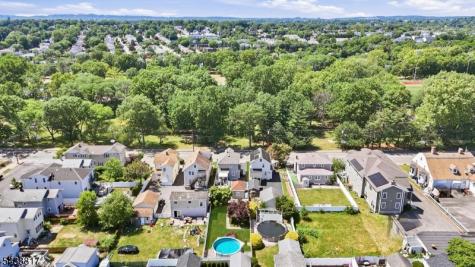 332 Riverside Avenue Lyndhurst NJ 07071