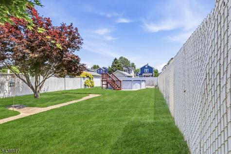 332 Riverside Avenue Lyndhurst NJ 07071