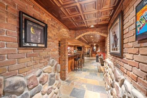225 Hillside Avenue Nutley NJ 07110