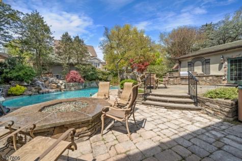 225 Hillside Avenue Nutley NJ 07110