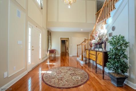 2 Linwood Drive Monroe NJ 08831