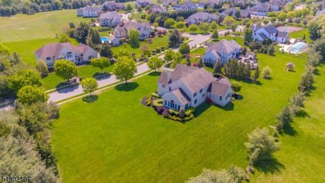 2 Linwood Drive Monroe NJ 08831