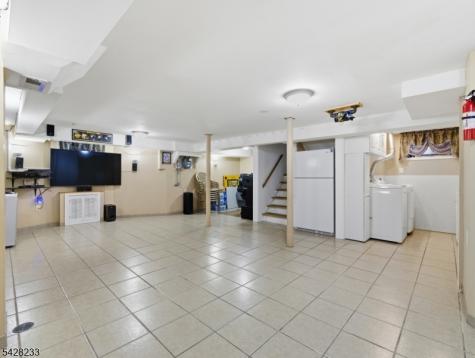 768 E 25th Street Paterson NJ 07504