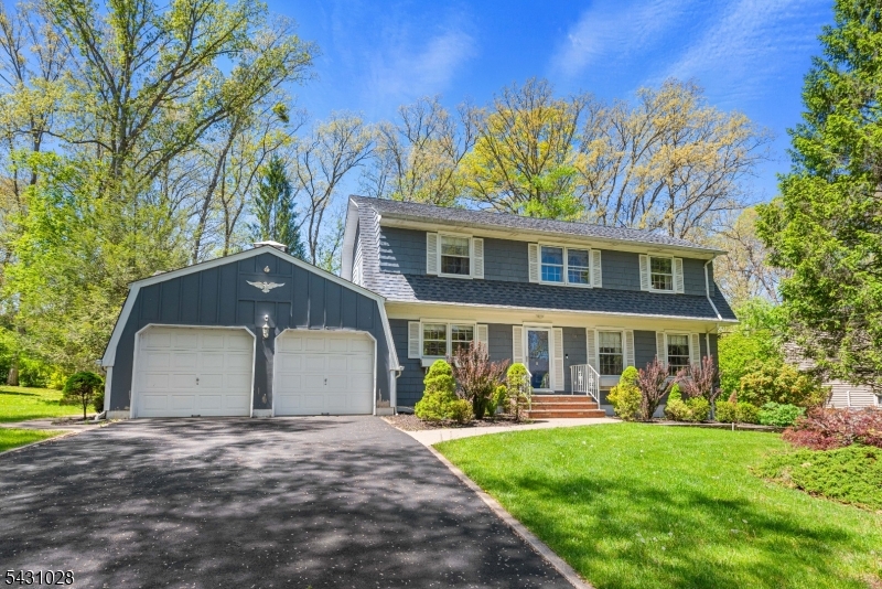 20 E Circuit Drive Roxbury NJ 07876